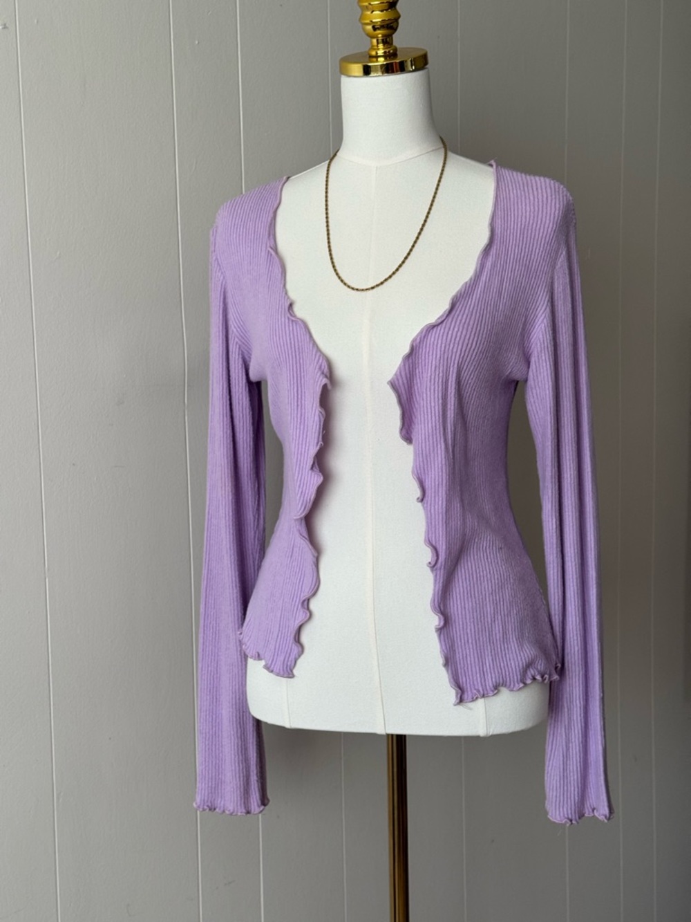PrettyLittleThing Lilac Ribbed Cardigan with Ruffle Trim